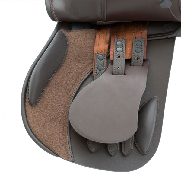 General Purpose Saddle 'Le Mans' - brown - knee and leg rolls in detail